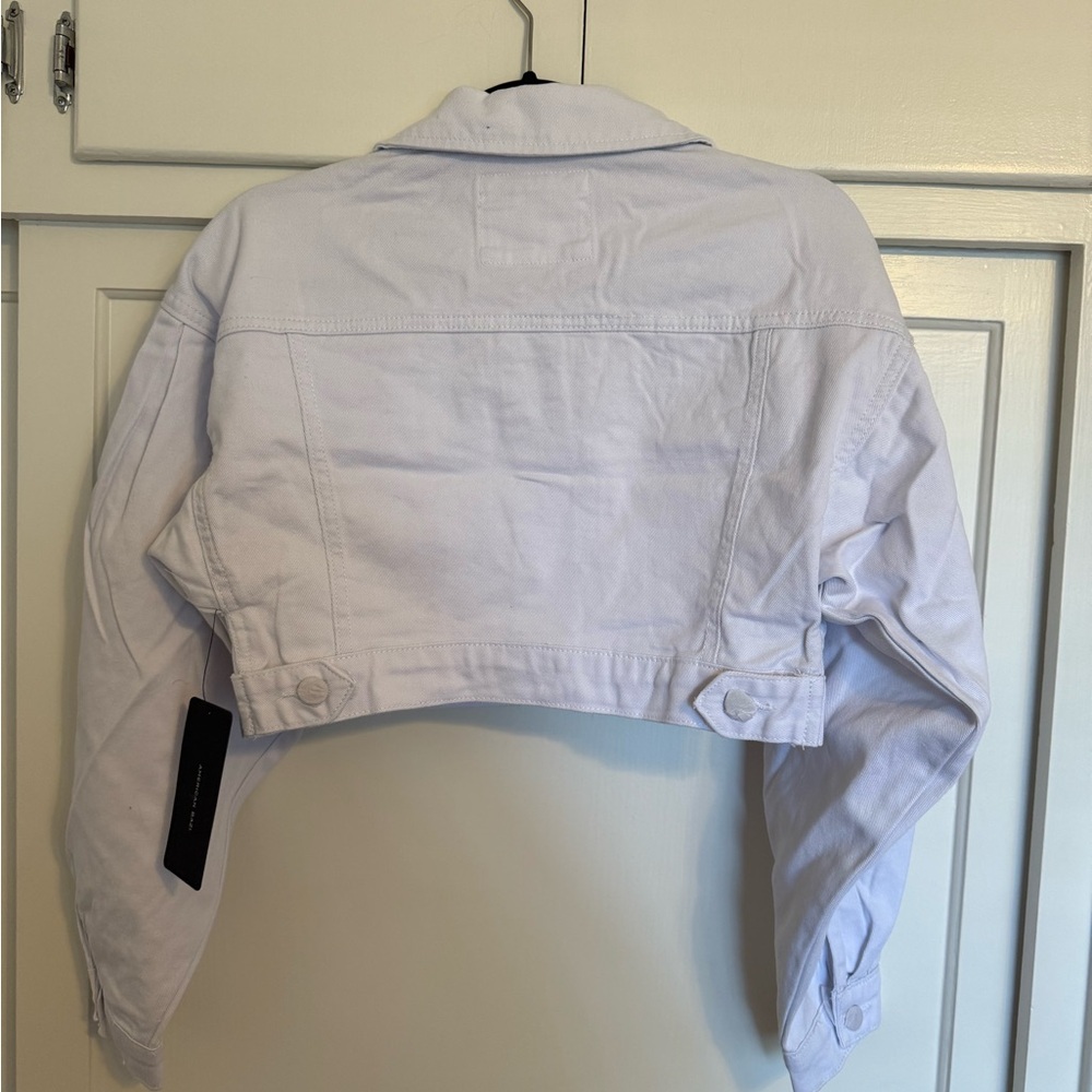 Cropped Denim Jacket - Picture 3 of 7